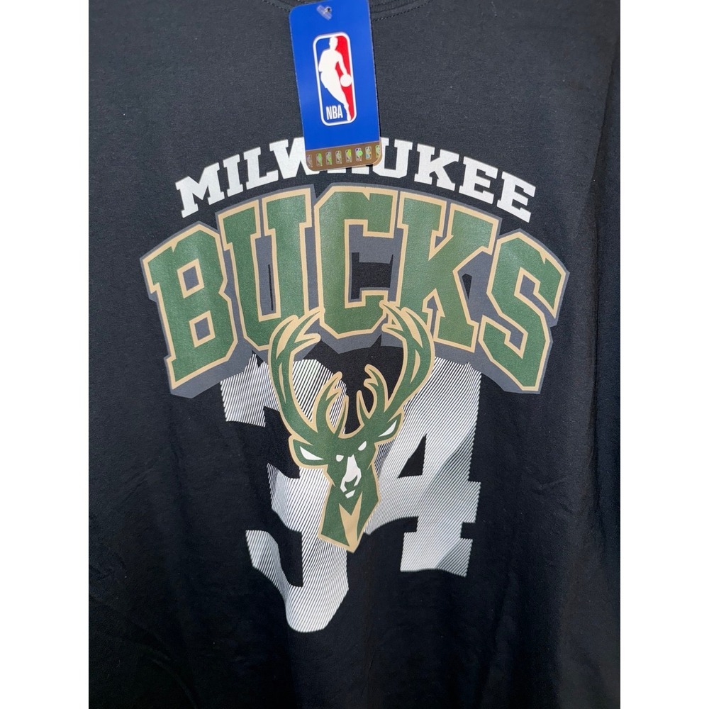 NBA Milwaukee Bucks Giannis Antetokounmpo 34 Black Graphic T-Shirt Mens L NWT - Picture 2 of 3